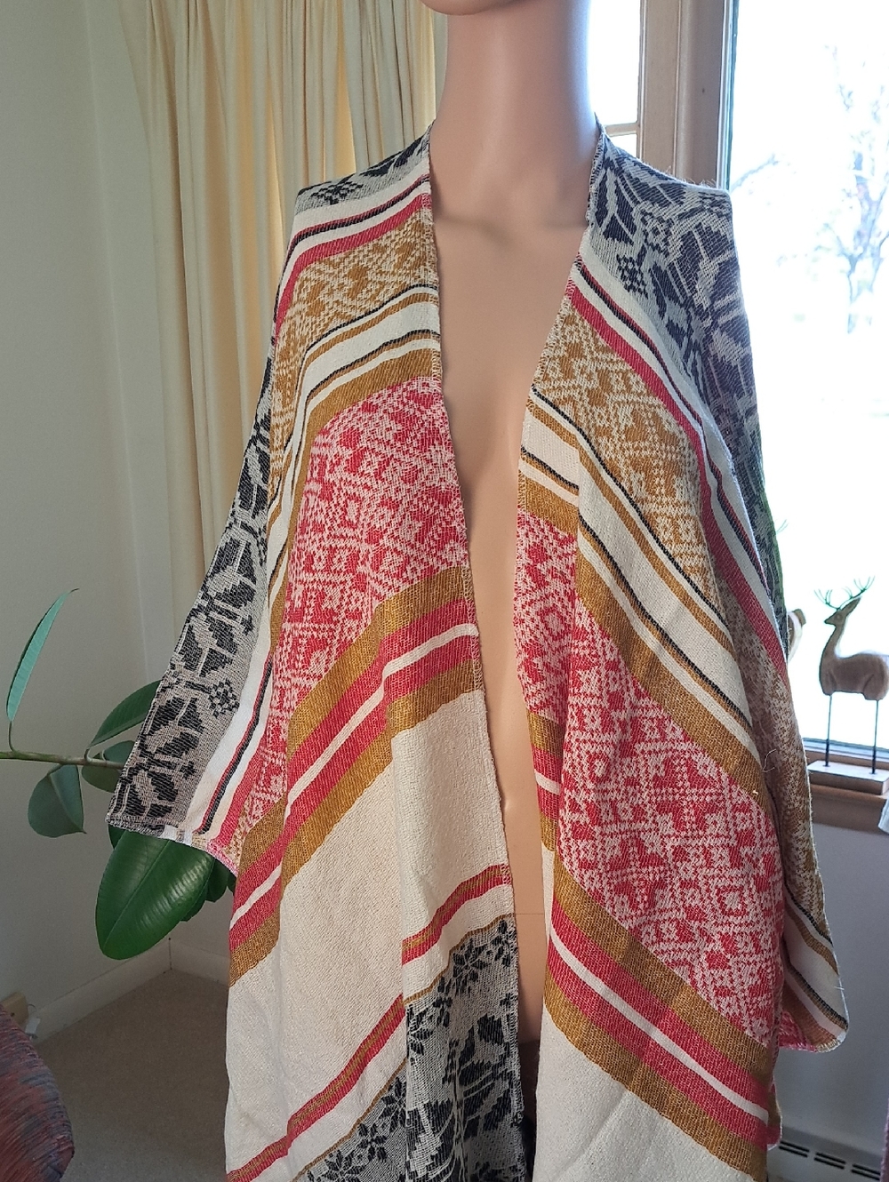 Raj Open-Weave Layering Shawl in Black, Cream & Red - Picture 2 of 8